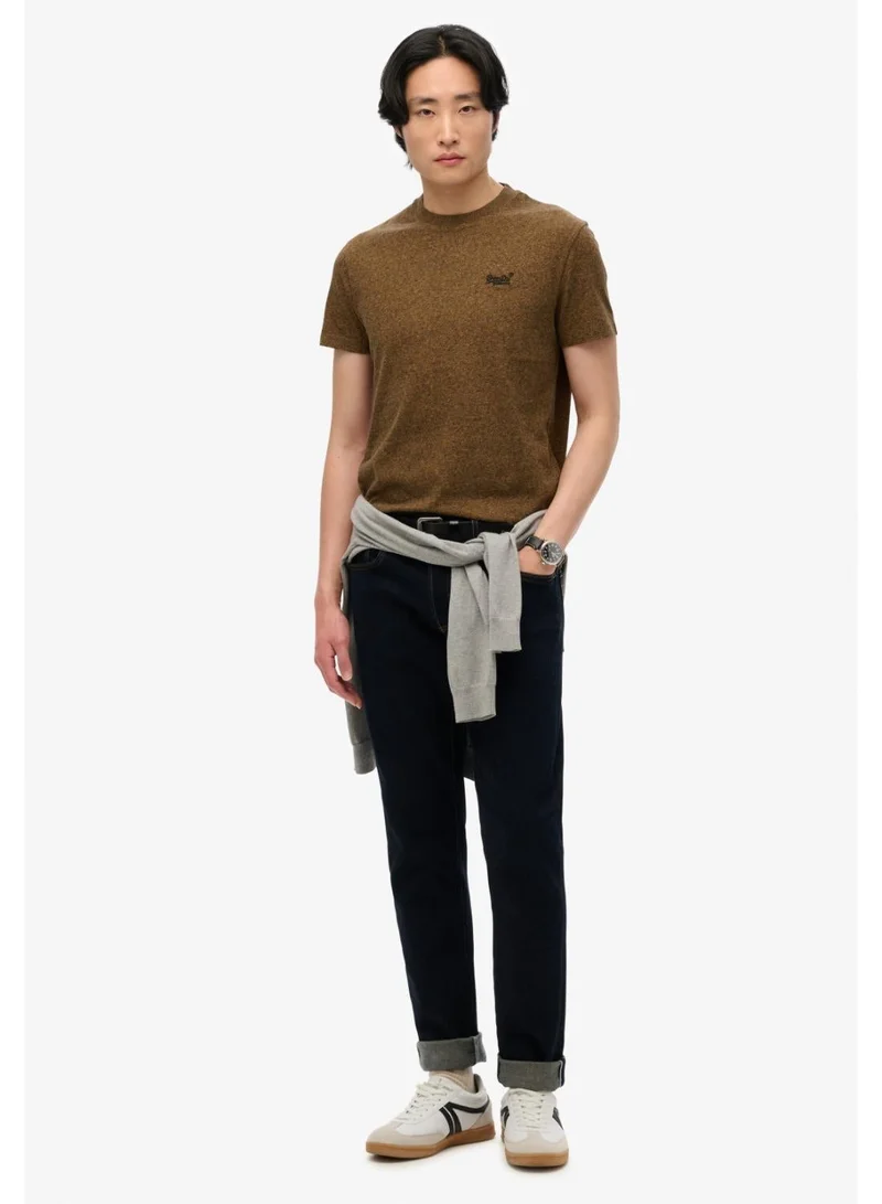 سوبر دراي تيشيرت بشعار أساسي